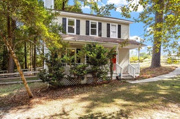 40 Crepe Myrtle Ct, Angier, NC 27501