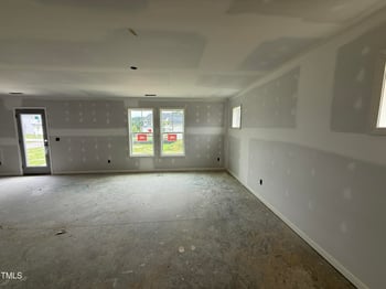 40 Emily Gardens Dr, Selma, NC 27576