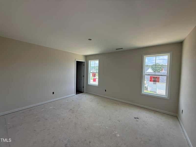 40 Emily Gardens Dr, Selma, NC 27576