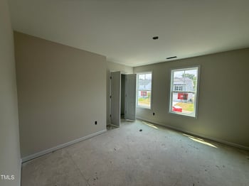 40 Emily Gardens Dr, Selma, NC 27576