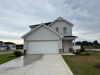 40 Emily Gardens Dr, Selma, NC 27576