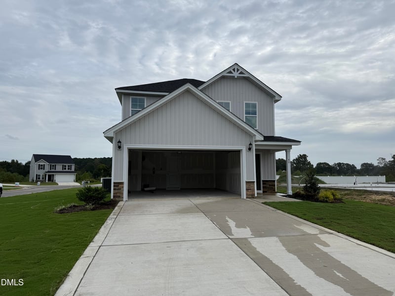 40 Emily Gardens Dr, Selma, NC 27576