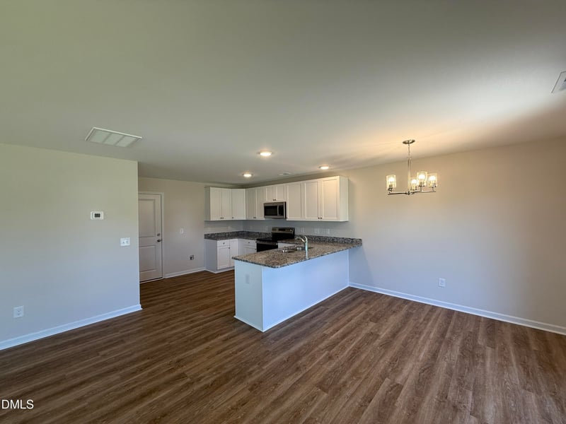 40 Emily Gardens Dr, Selma, NC 27576