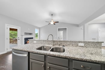 40 Exeter Way, Louisburg, NC 27549