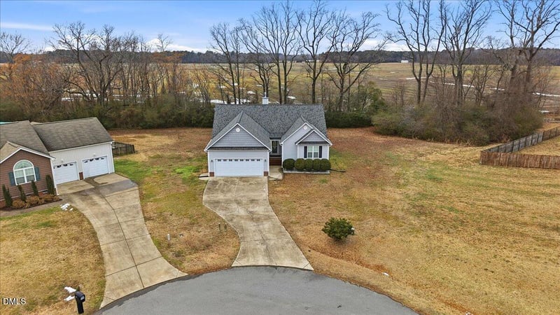40 Farmgate Ct, Selma, NC 27576