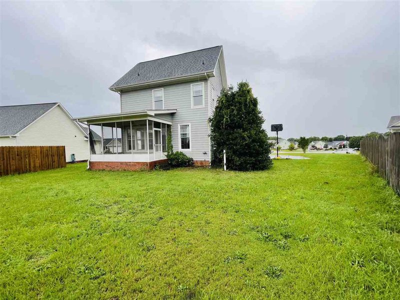 40 Golden Oats Dr, Angier, NC 27501