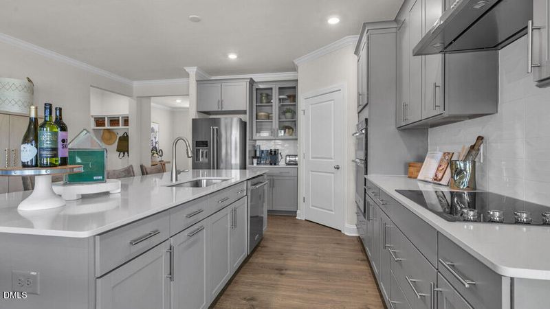 40 Greenwillow Dr, Fuquay Varina, NC 27526