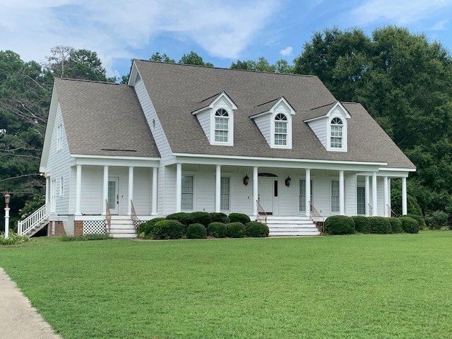 40 High Meadow Dr, Angier, NC 27501