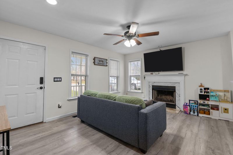 40 Hill Rd, Franklinton, NC 27525