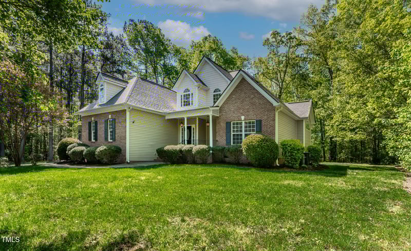40 Holden Ct, Youngsville, NC 27596