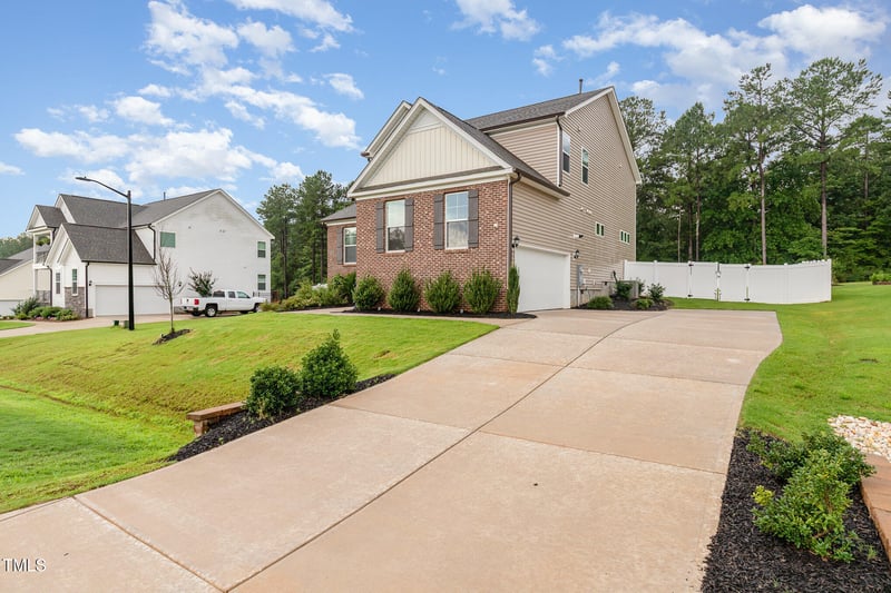 40 Ironwood Blvd, Youngsville, NC 27596