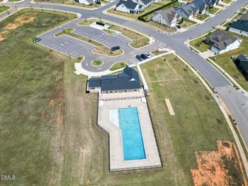 40 Larkspur Ct, Youngsville, NC 27596