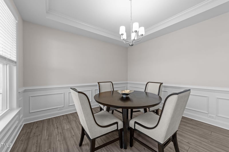 40 Long Needle Ct, Youngsville, NC 27596
