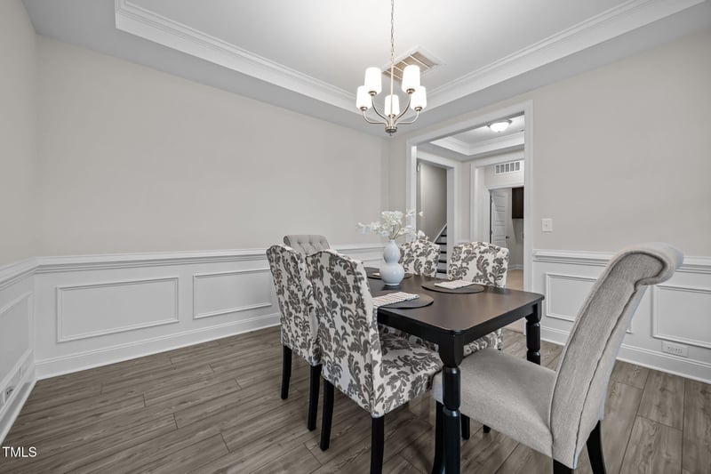 40 Long Needle Ct, Youngsville, NC 27596