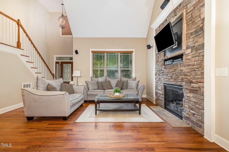 40 Muirfield Dr, Youngsville, NC 27596