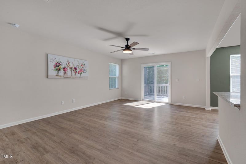 40 Otter Ct, Youngsville, NC 27596
