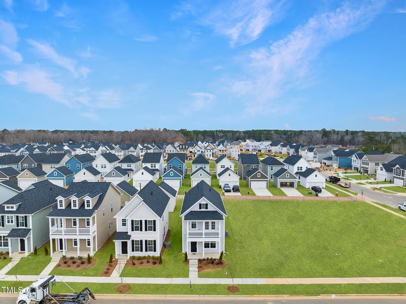 40 Pansy Pk #87, Clayton, NC 27520