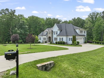 40 Park Meadow Ln, Youngsville, NC 27596