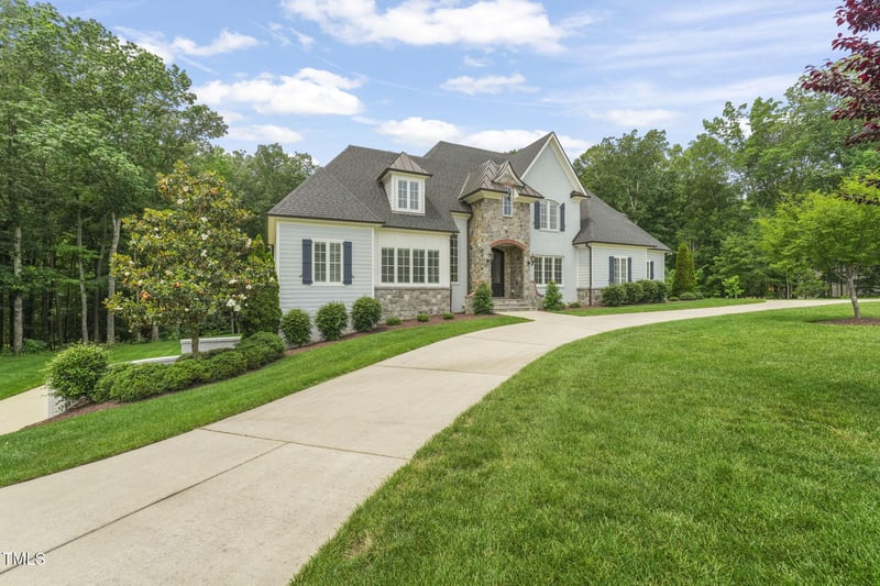 40 Park Meadow Ln, Youngsville, NC 27596