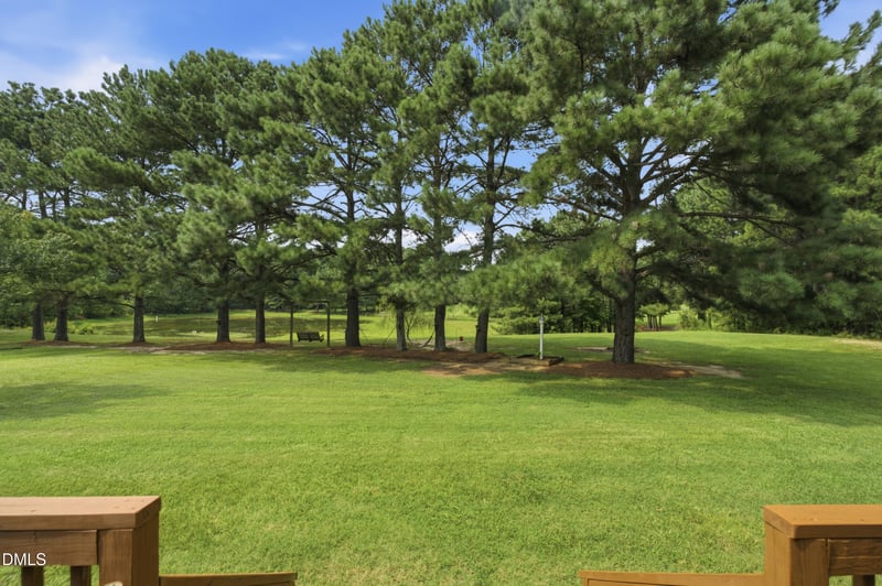 40 Perry Ln, Zebulon, NC 27597