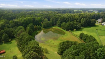 40 Perry Ln, Zebulon, NC 27597