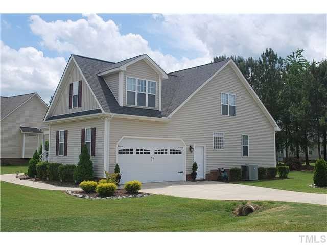 40 Pine Winds Ct, Clayton, NC 27520