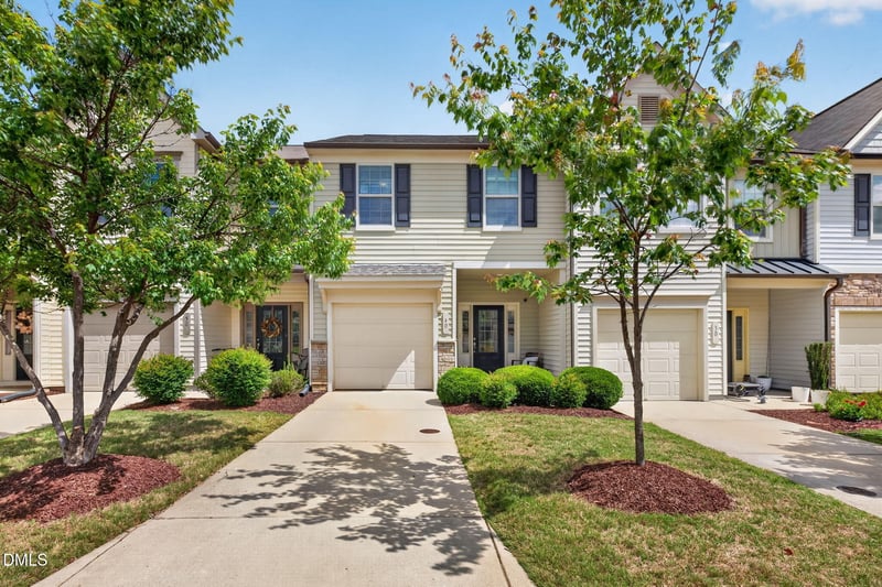 40 Reunion Ct, Garner, NC 27529