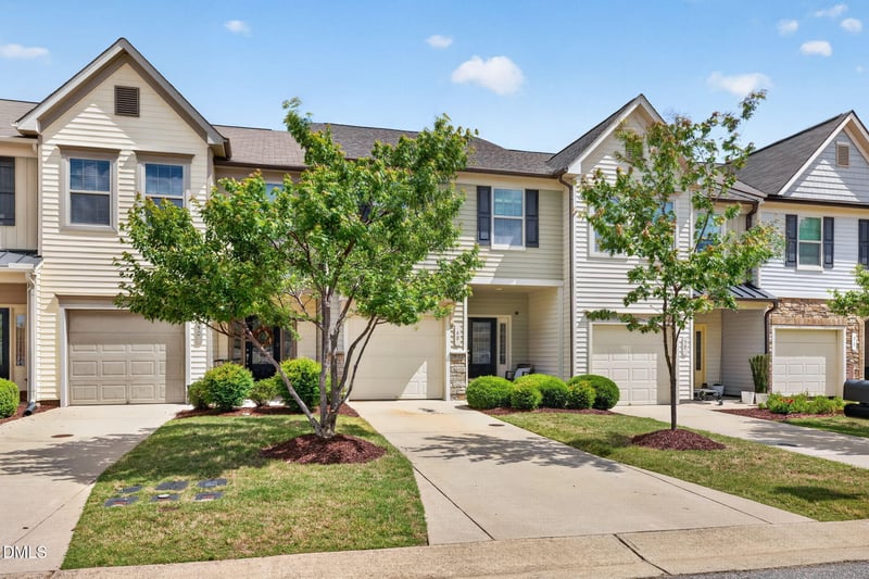 40 Reunion Ct, Garner, NC 27529
