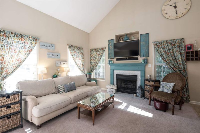 40 Richmond Pl, Youngsville, NC 27596