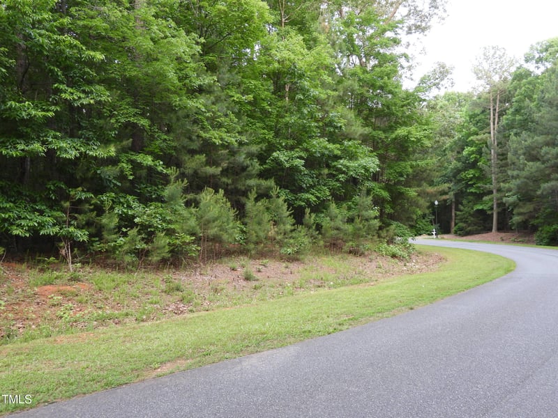 40 Ross Dr, Pittsboro, NC 27312