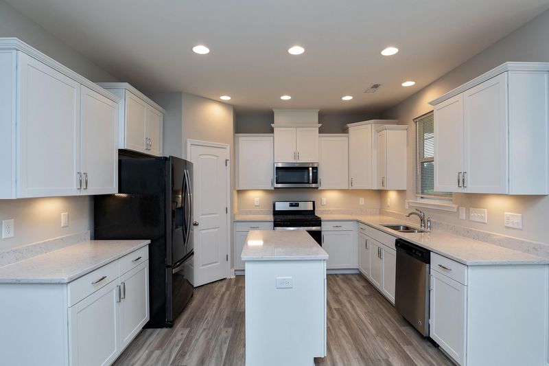 40 Shining Amber Way, Franklinton, NC 27525