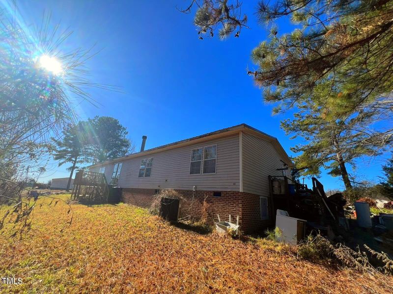 40 Spring Rock Rd, Louisburg, NC 27549
