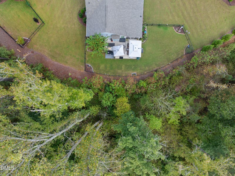 40 Stormy Bluff Ct, Youngsville, NC 27596