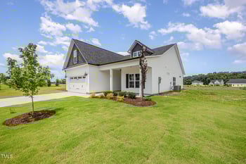 40 Tuskeegee Dr, Smithfield, NC 27577