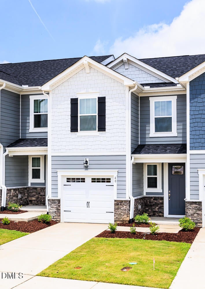 40 Twin Birch Dr, Angier, NC 27501
