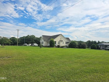 40 Wild Winds Dr, Coats, NC 27521