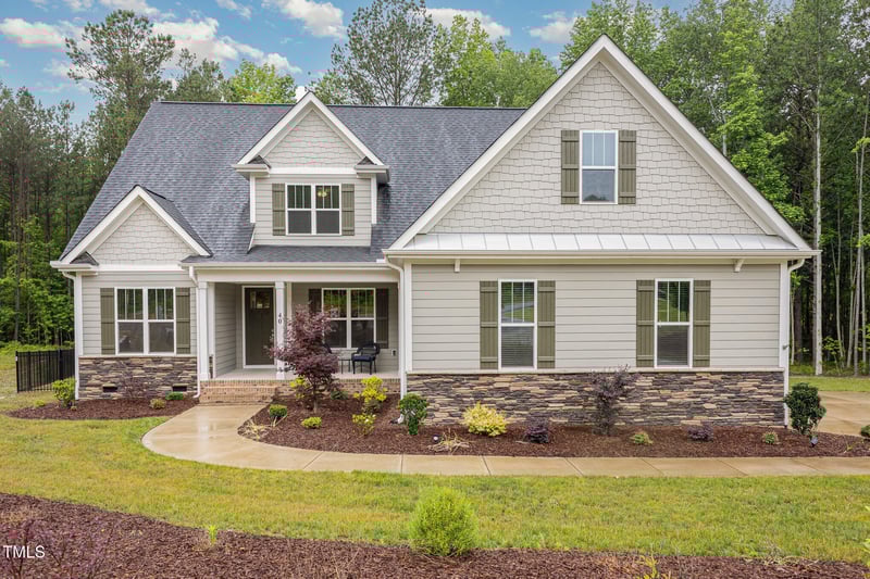 40 Yellowstone Ct, Youngsville, NC 27596
