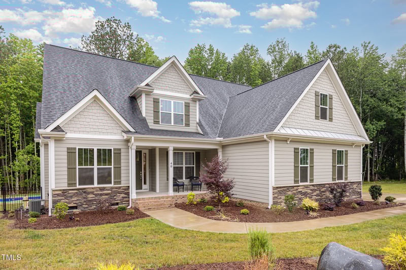 40 Yellowstone Ct, Youngsville, NC 27596