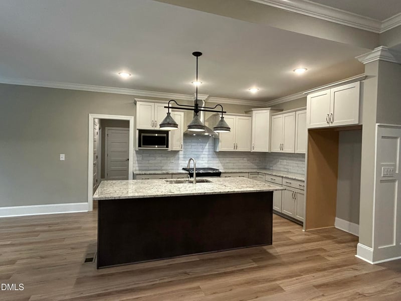 40 Yellowstone Ct, Youngsville, NC 27596