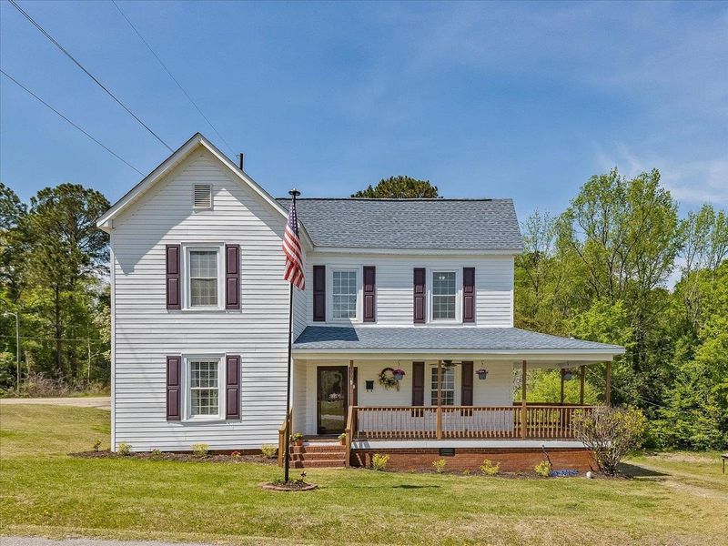 400 N 14th St, Erwin, NC 28339