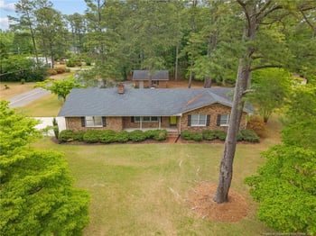 400 1st St, Broadway, NC 27505