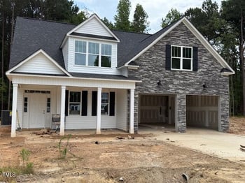 400 Abingdon Farms Dr, Selma, NC 27576