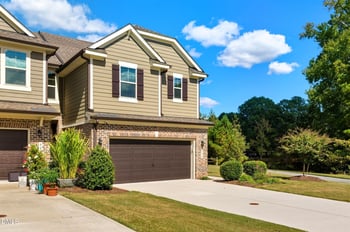 400 Boscawen Ln, Cary, NC 27519