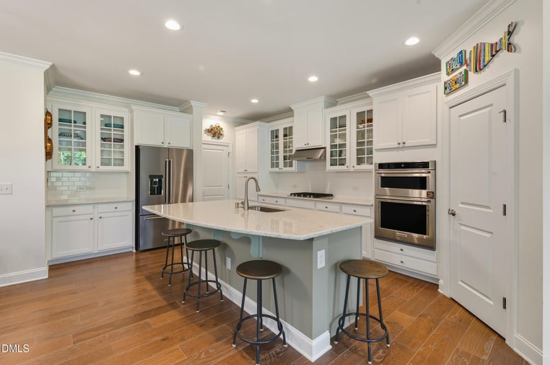 400 Boscawen Ln, Cary, NC 27519