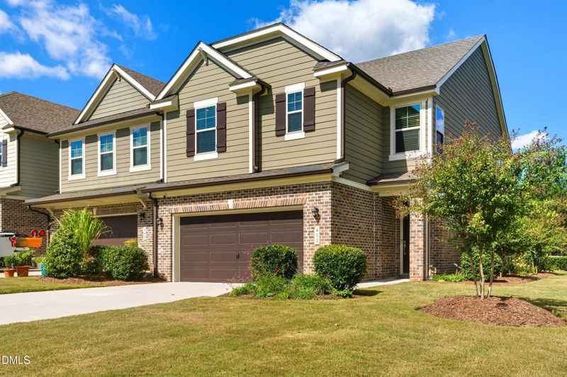 400 Boscawen Ln, Cary, NC 27519