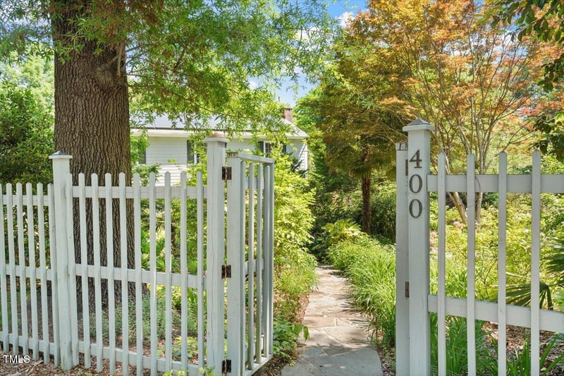 400 Bowling Creek Rd, Chapel Hill, NC 27514