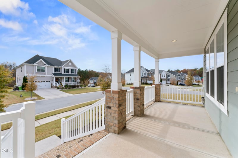 400 Cahors Trl, Holly Springs, NC 27540
