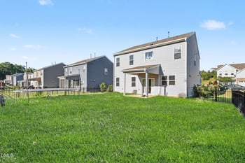 400 Copenhaver Dr, Clayton, NC 27527