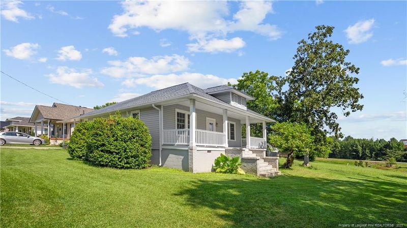 400 W E St, Erwin, NC 28339