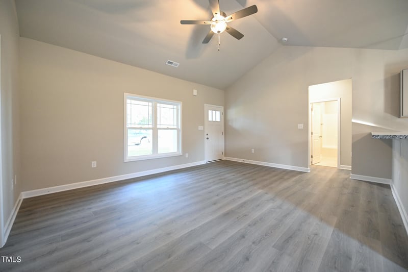400 Eastwood Dr, Benson, NC 27504